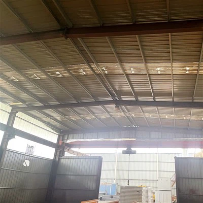 Večplastna jeklena konstrukcija